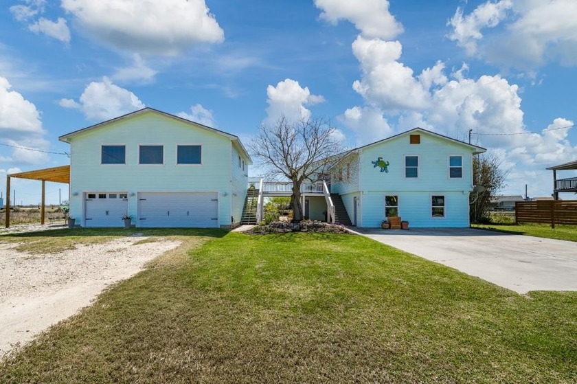 Welcome to 126 Canvas Back Drive in beautiful Rockport, Texas--a - Beach Home for sale in Rockport, Texas on Beachhouse.com