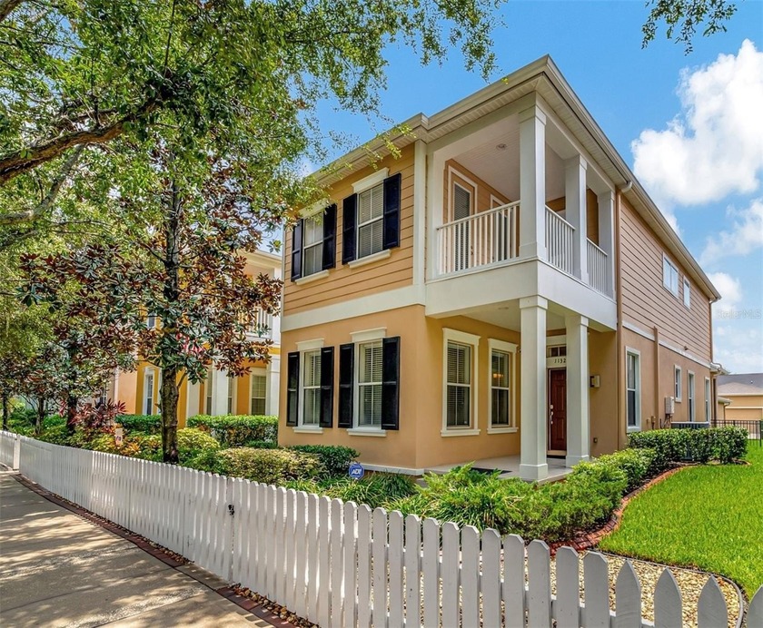 Under contract-accepting backup offers. Enjoy the convenience of - Beach Home for sale in Riverview, Florida on Beachhouse.com