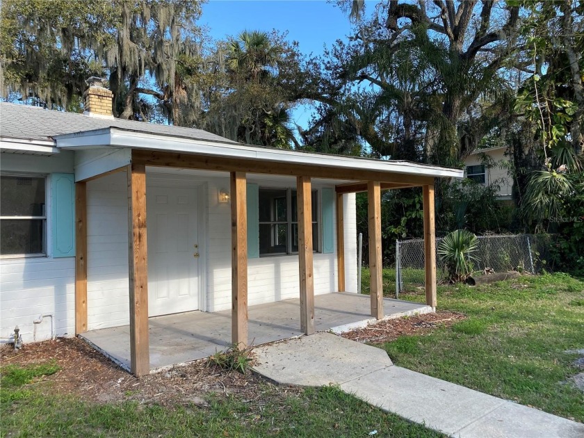 This well-maintained and recently updated duplex is a strong - Beach Townhome/Townhouse for sale in Daytona Beach, Florida on Beachhouse.com