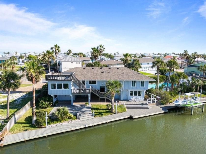 An elegant Key Allegro home spanning TWO canal-front lots with - Beach Home for sale in Rockport, Texas on Beachhouse.com