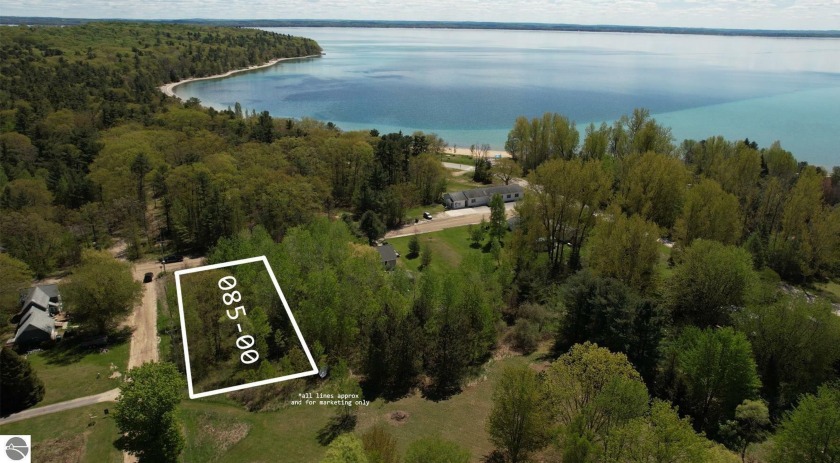Wooded lot on Old Mission Peninsula in Traverse City! Right down - Beach Lot for sale in Traverse City, Michigan on Beachhouse.com