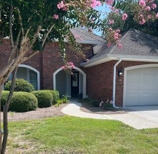 LUXURY LIVING ON THE MAINLAND! THIS TOWNHOME HAS MANY UPGRADES! - Beach Townhome/Townhouse for sale in Brunswick, Georgia on Beachhouse.com