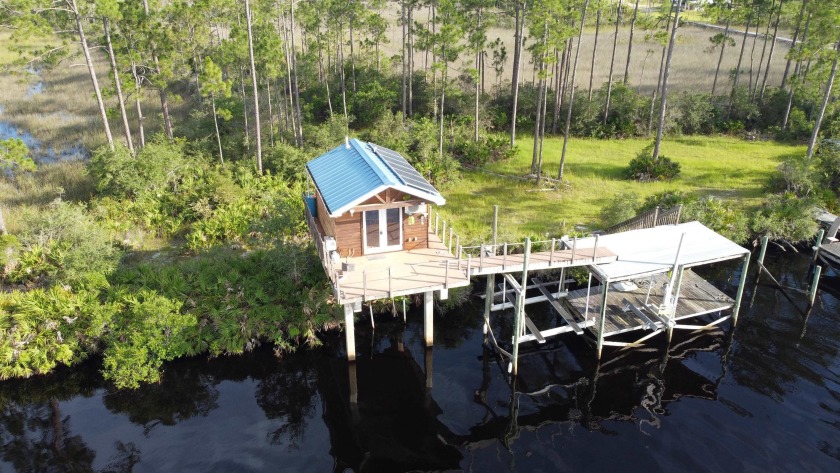 Perfect weekend retreat or ! Riverfront off-grid all solar tiny - Beach Home for sale in Carabelle, Florida on Beachhouse.com