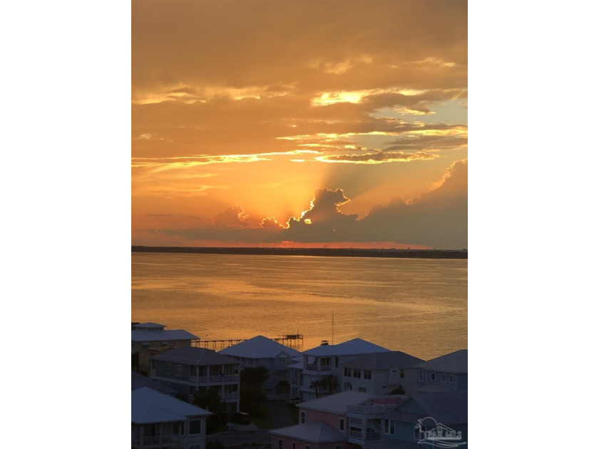 Prime Location with unobstructed western view with year round - Beach Home for sale in Pensacola Beach, Florida on Beachhouse.com