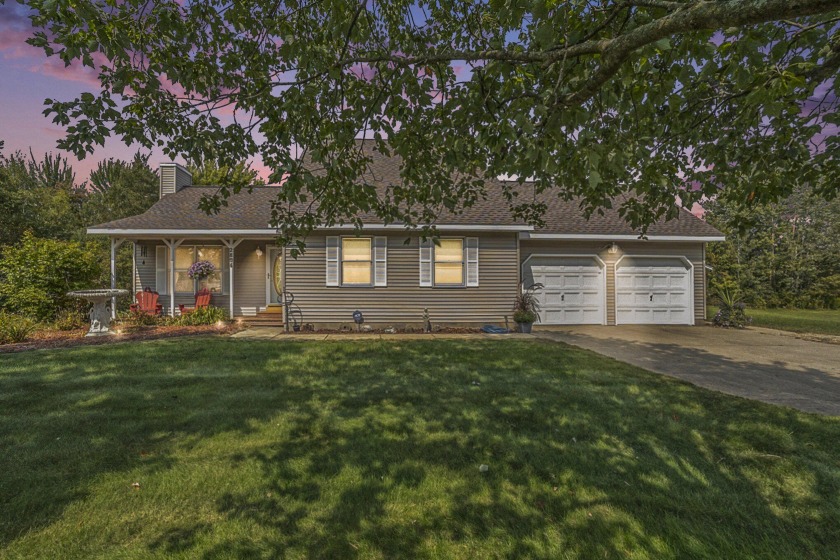 This 3 bedroom (possibly 4) 2 1/2 bath home sitting on 10.85 - Beach Home for sale in Muskegon, Michigan on Beachhouse.com