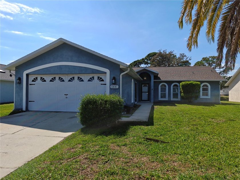 Welcome to your dream home in Port Orange! This well-designed - Beach Home for sale in Port Orange, Florida on Beachhouse.com