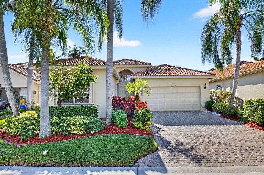 Must See! Beautiful Lakefront home in the much sought after all - Beach Home for sale in Boynton Beach, Florida on Beachhouse.com