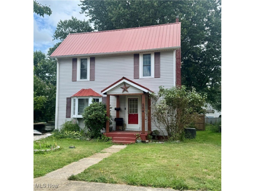 Attention Investors! Don't miss this fantastic 2-bedroom - Beach Home for sale in Conneaut, Ohio on Beachhouse.com