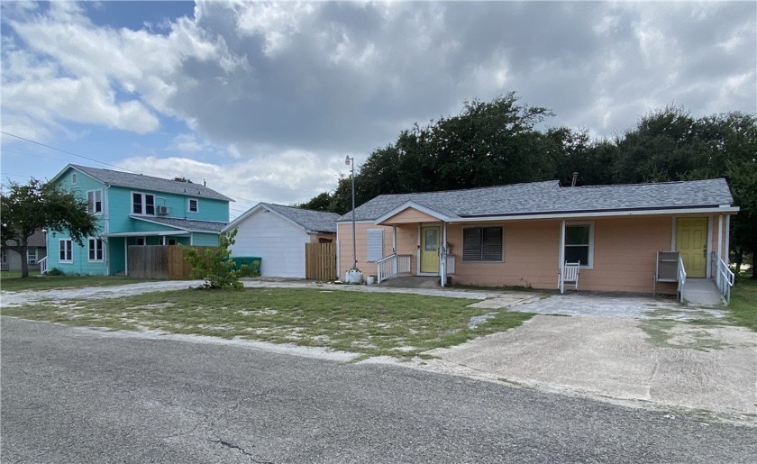 Opportunity knocks!  Single family home with triplex next door - Beach Townhome/Townhouse for sale in Aransas Pass, Texas on Beachhouse.com