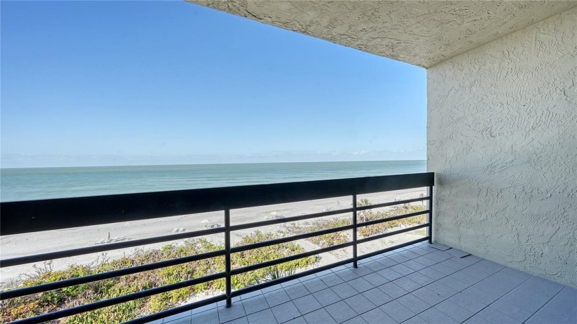 One or more photo(s) has been virtually staged. This direct - Beach Condo for sale in Longboat Key, Florida on Beachhouse.com
