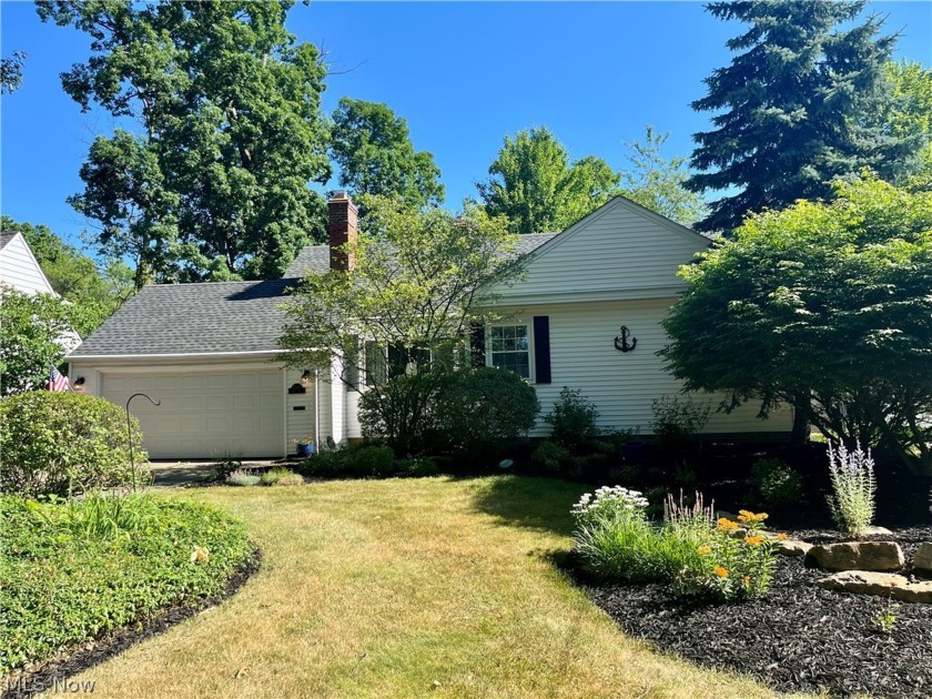 Welcome to beautiful Bay Village!  This home has it all - Beach Home for sale in Bay Village, Ohio on Beachhouse.com