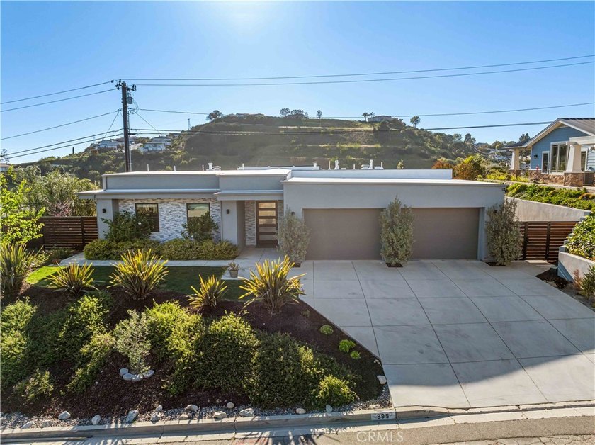 Text Jennifer at . New build in 2021, this stunning modern - Beach Home for sale in Ventura, California on Beachhouse.com