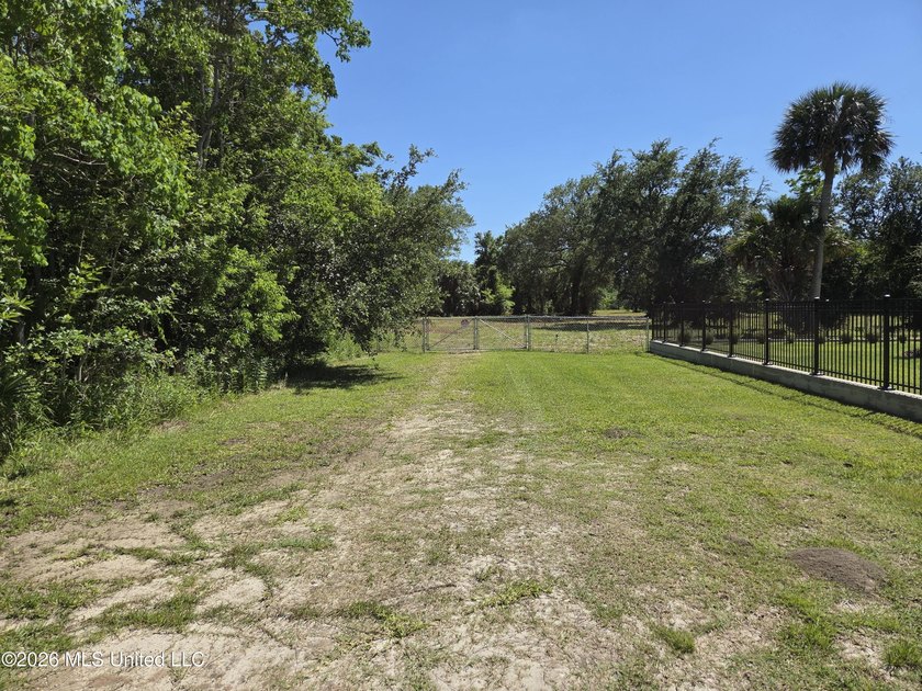 A beautiful property located on the North side of the Bay Bridge - Beach Acreage for sale in Bay Saint Louis, Mississippi on Beachhouse.com