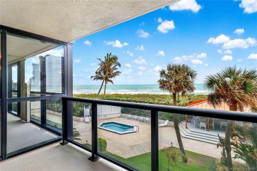 The first thing you will see when you walk into this unit are - Beach Condo for sale in Jensen Beach, Florida on Beachhouse.com