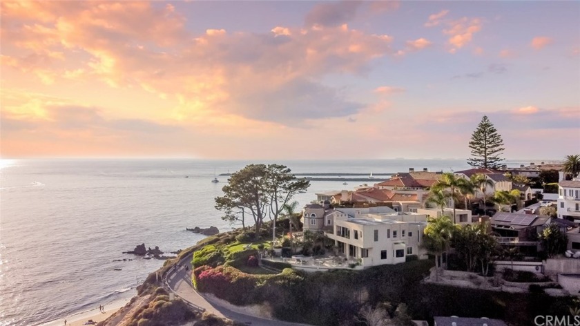 Tranquility & contemporary design overlooking iconic Arch Rock - Beach Home for sale in Corona Del Mar, California on Beachhouse.com