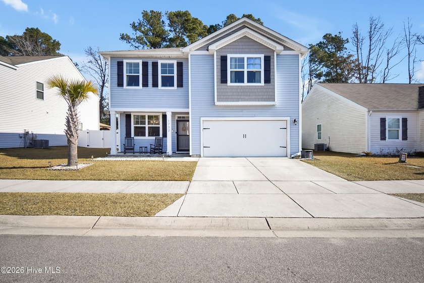 This beautifully maintained single-family home offers 3 bedrooms - Beach Home for sale in Wilmington, North Carolina on Beachhouse.com