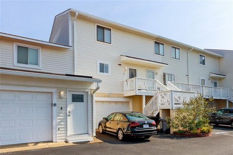 Bay views from every room as well as your front and back decks! - Beach Townhome/Townhouse for sale in Hampton, Virginia on Beachhouse.com