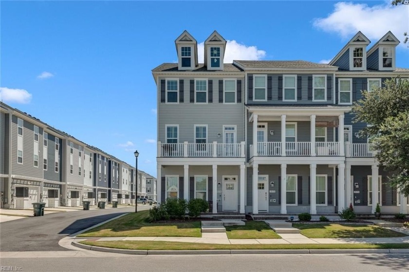 Stunning end unit Townhome at The TERN by award-winning builder - Beach Townhome/Townhouse for sale in Norfolk, Virginia on Beachhouse.com