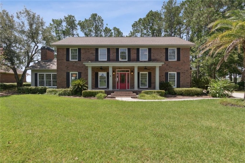 Stunning brick home with incredible views of golf course and - Beach Home for sale in Saint Marys, Georgia on Beachhouse.com