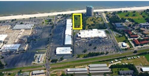 Rare beachfront parcel priced to sell.  Excellent location - Beach Acreage for sale in Biloxi, Mississippi on Beachhouse.com