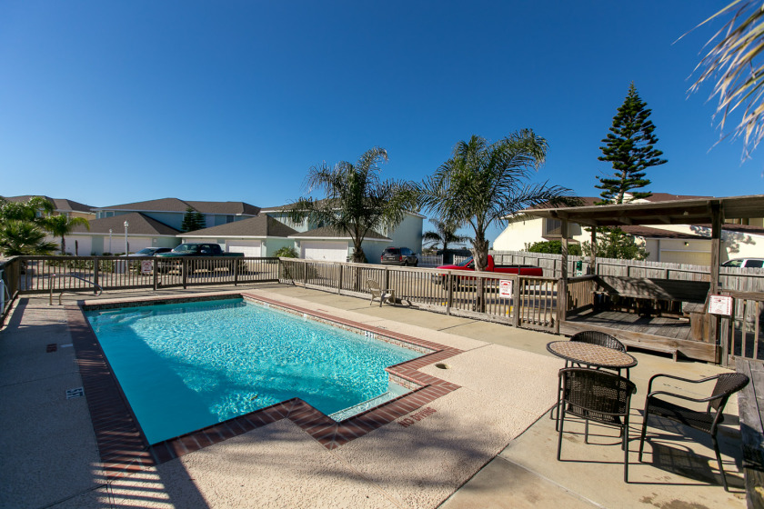 Spacious Family Retreat with Pool Access, Near Beach & Island - Beach Vacation Rentals in Corpus Christi, Texas on Beachhouse.com