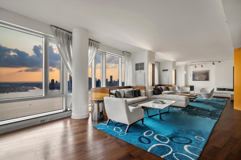 HOLIDAY PROMOTION: $30K in AMEX for contracts signed by December - Beach Condo for sale in New York, New York on Beachhouse.com