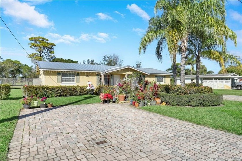 Entire Duplex for sale each unit is 2 bedrooms 1 bathroom, with - Beach Townhome/Townhouse for sale in Stuart, Florida on Beachhouse.com