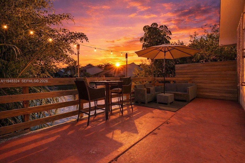 Welcome to this beautifully renovated corner villa offering the - Beach Townhome/Townhouse for sale in Miami, Florida on Beachhouse.com