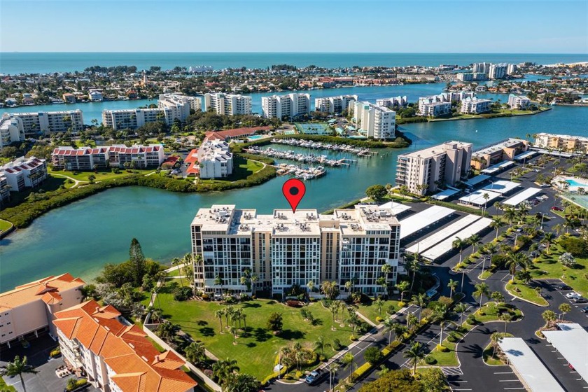 10k PRICE REDUCTION!! Immaculate and impeccably-remodeled 55+ - Beach Condo for sale in South Pasadena, Florida on Beachhouse.com