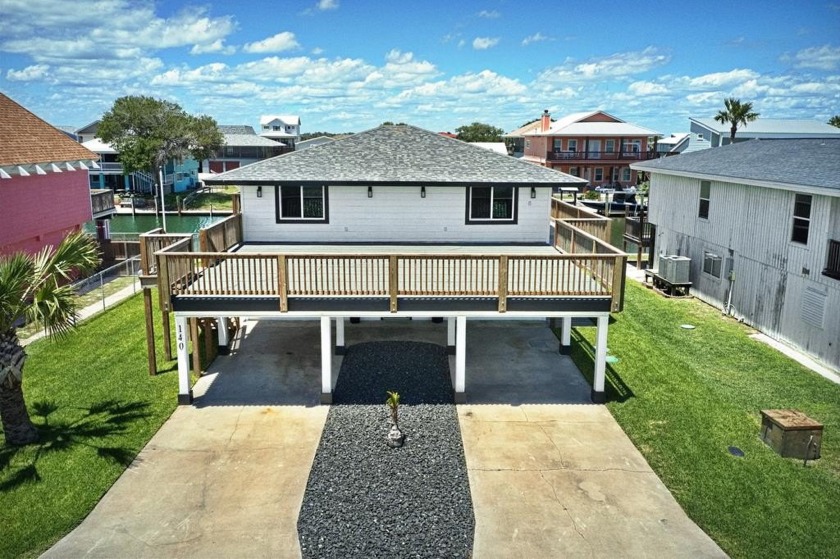 Experience coastal living at its finest in this completely - Beach Home for sale in City by The Sea, Texas on Beachhouse.com