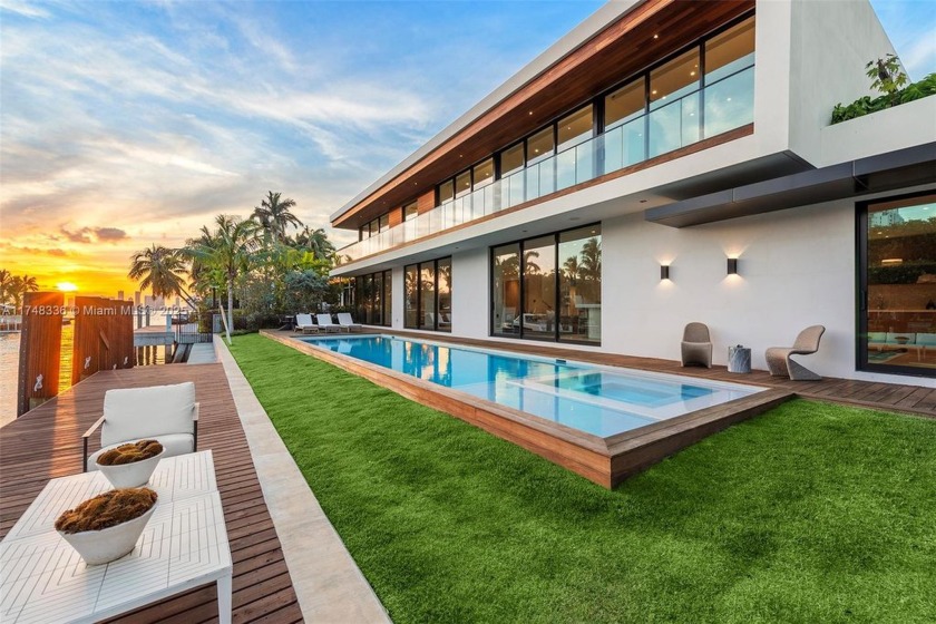 Stunning new modern waterfront on gated Sunset Islands offering - Beach Home for sale in Miami Beach, Florida on Beachhouse.com