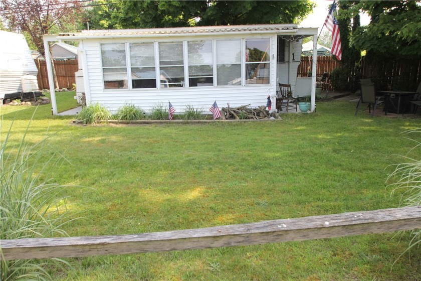 Come get your summer! This seasonal property is perfect if you - Beach Home for sale in Sodus, New York on Beachhouse.com