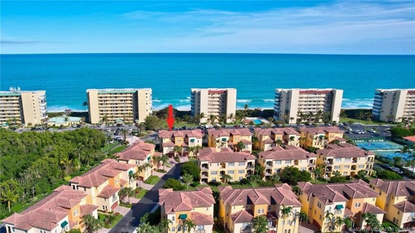This stunning 3-story end unit townhome offers UNPARALLELED - Beach Condo for sale in Jensen Beach, Florida on Beachhouse.com
