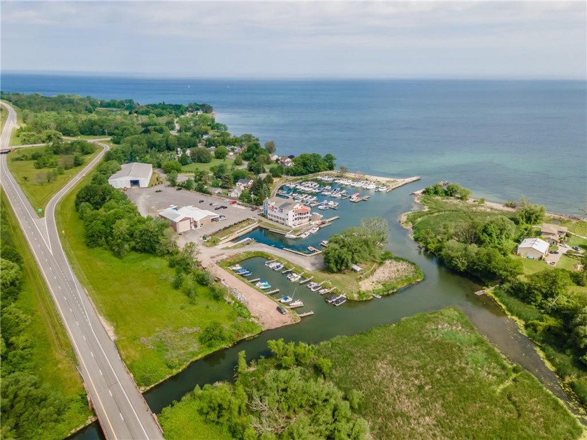 Extraordinary FULL Service Marina with direct access to Lake - Beach Commercial for sale in Kendall, New York on Beachhouse.com