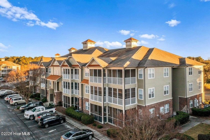 Move in ready - pack your toothbrush and golf clubs! and enjoy - Beach Condo for sale in Calabash, North Carolina on Beachhouse.com