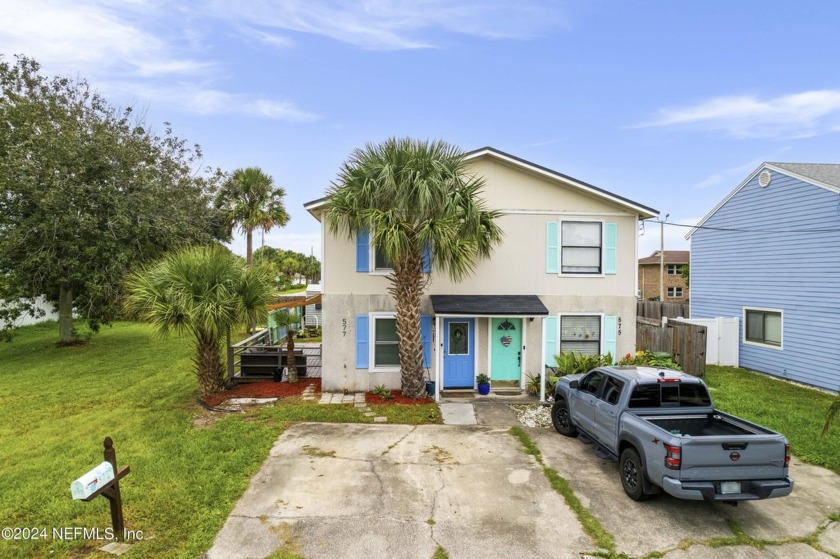 Welcome to beach life. Located just 4 blocks from the beach - Beach Townhome/Townhouse for sale in Jacksonville Beach, Florida on Beachhouse.com