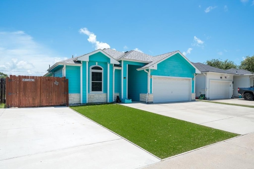 Take a look at this new adjusted price!  Welcome to this - Beach Home for sale in Fulton, Texas on Beachhouse.com