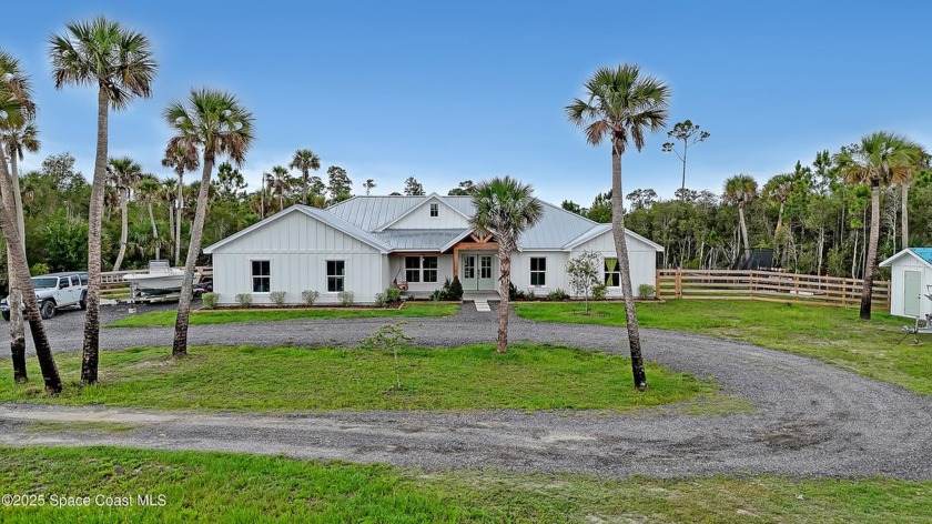 Nearly BRAND NEW custom built 4 bedroom home on 7 acres - Beach Home for sale in Malabar, Florida on Beachhouse.com