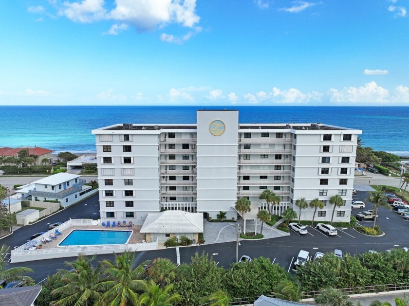 This gorgeous coastal retreat offers an unbeatable combination - Beach Condo for sale in Juno Beach, Florida on Beachhouse.com