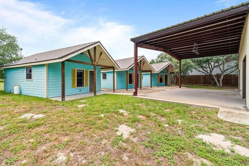 UNIQUE OPPORTUNITY! 3 CABINS AND METAL BARN! Discover the - Beach Lot for sale in Rockport, Texas on Beachhouse.com