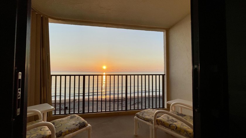 Wake up to ocean breezes just steps from the beach in this - Beach Condo for sale in Jensen Beach, Florida on Beachhouse.com