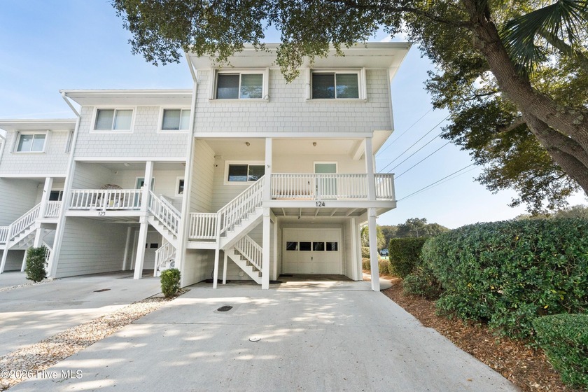 OPEN HOUSE SUNDAY JAN. 18 FROM 12 NOON TO 2:00. RAIN OR SHINE - Beach Townhome/Townhouse for sale in Wrightsville Beach, North Carolina on Beachhouse.com