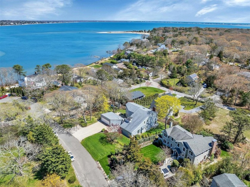 Welcome to your mid-century modern dream home, nestled in a - Beach Home for sale in Hampton Bays, New York on Beachhouse.com