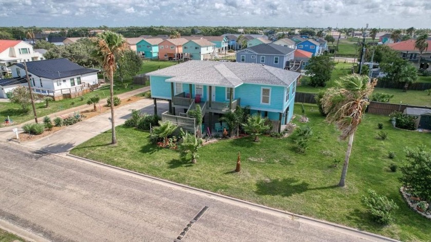Welcome to 190 E Johnson--a serene coastal retreat with peaceful - Beach Home for sale in Aransas Pass, Texas on Beachhouse.com