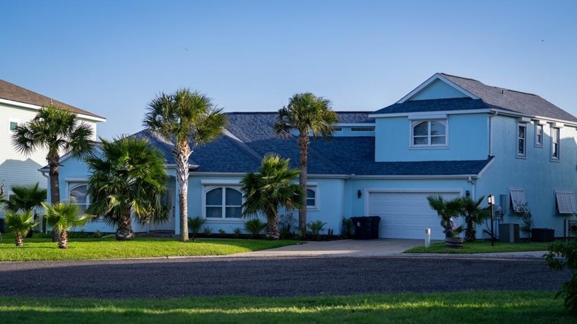 Experience the ultimate coastal lifestyle in this stunning - Beach Home for sale in Rockport, Texas on Beachhouse.com