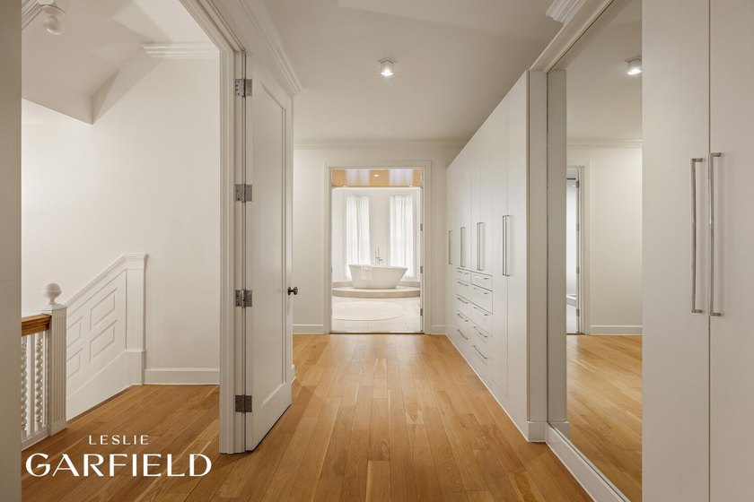 33 West 71st St - Beach Home for sale in New York, New York on Beachhouse.com