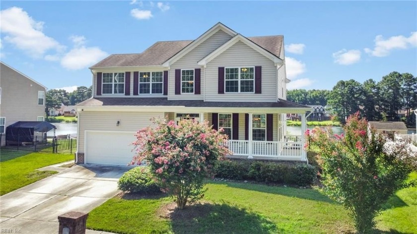 Beautiful nature views on this Pond front home from your - Beach Home for sale in Chesapeake, Virginia on Beachhouse.com