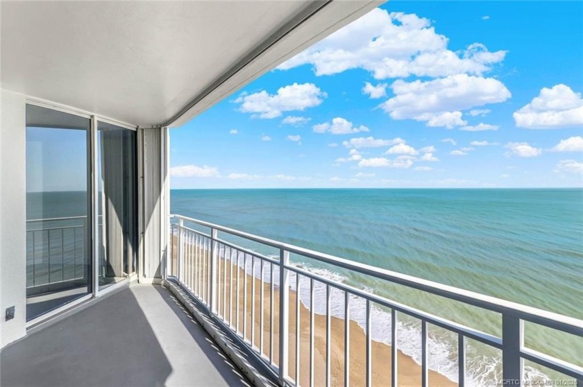 Beach Front! Completely remodeled including luxurious master - Beach Condo for sale in Jensen Beach, Florida on Beachhouse.com