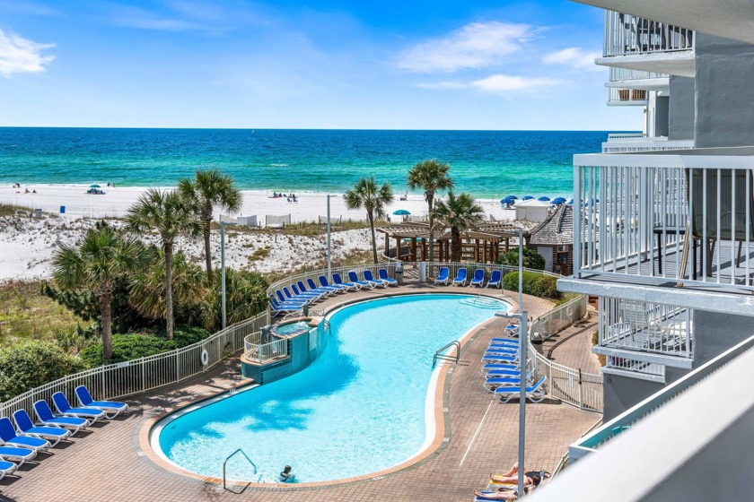 Situated right on the Gulf, located in the heart of Destin at - Beach Condo for sale in Destin, Florida on Beachhouse.com