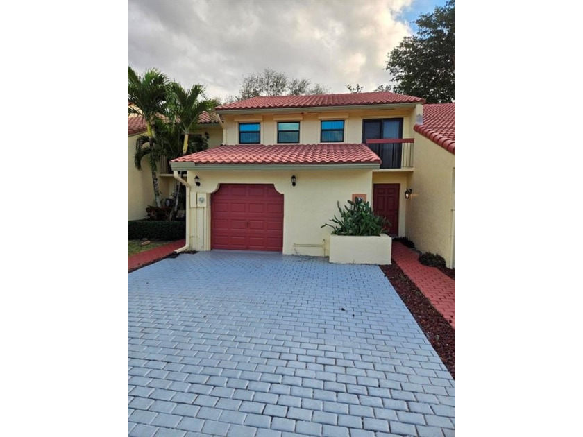 3/2.5 Alhambra Townhome, just under 1900sq ft, waterfront & - Beach Townhome/Townhouse for sale in Davie, Florida on Beachhouse.com